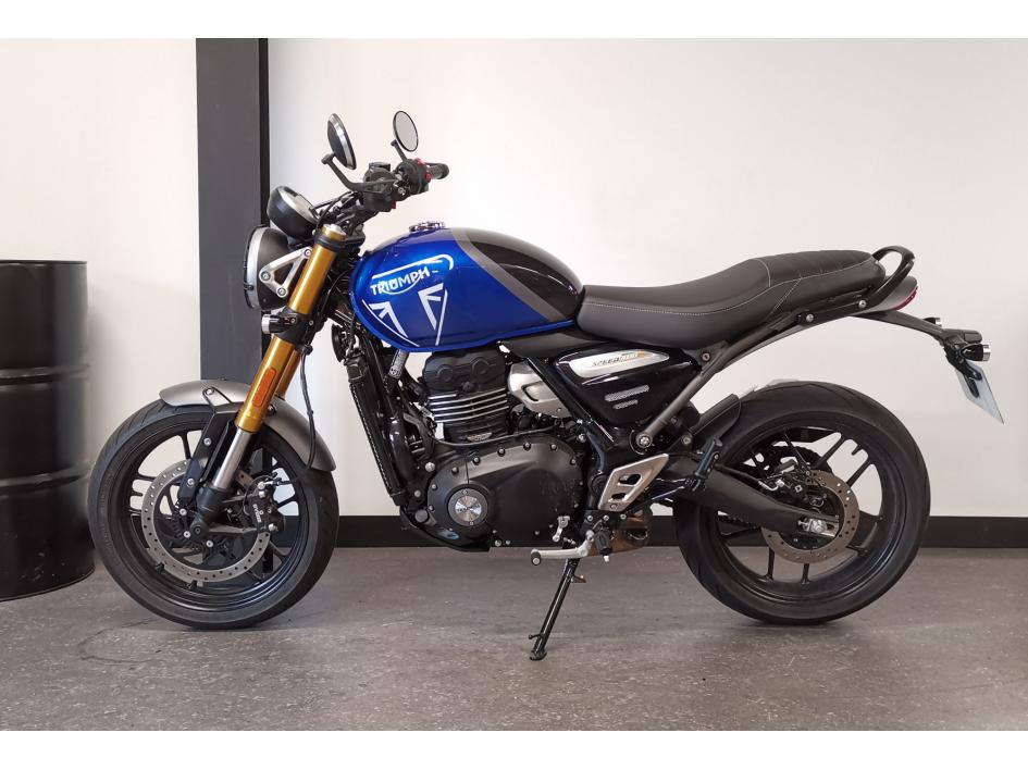 TRIUMPH SPEED 400 2025