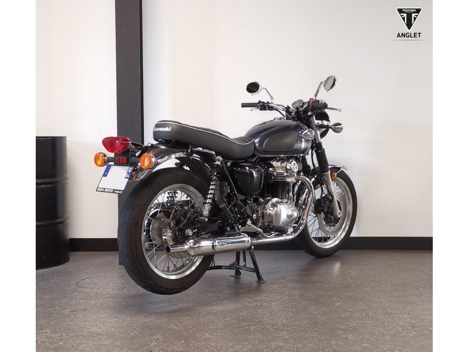 KAWASAKI W 800 2023