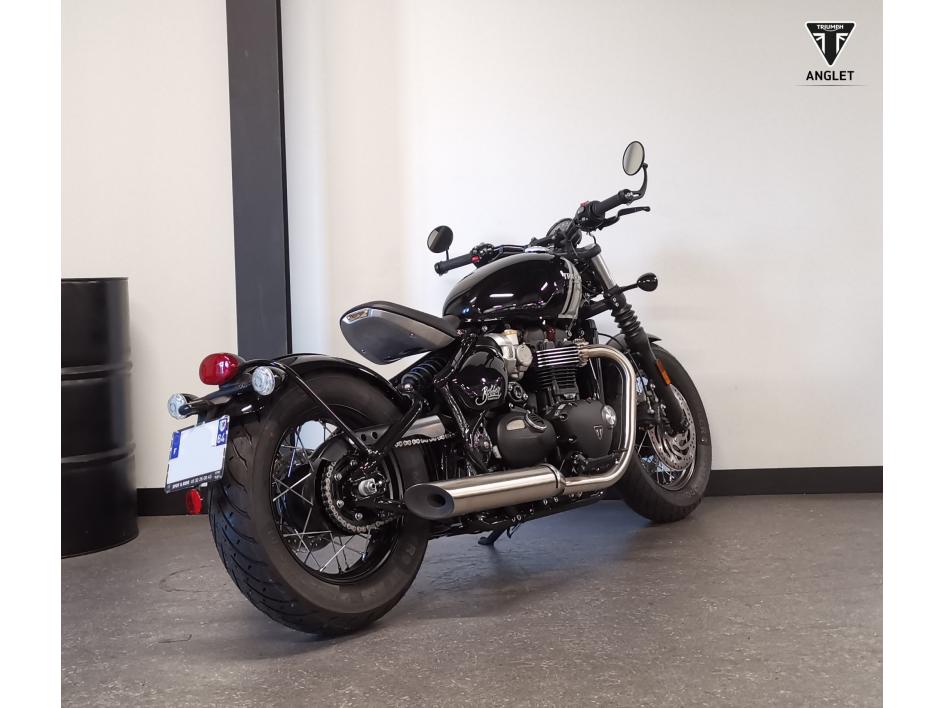 TRIUMPH Bonneville Bobber 1200