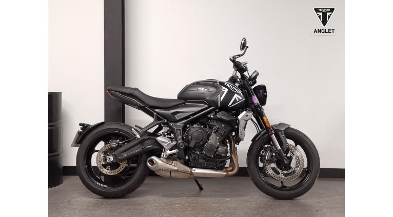 TRIUMPH TRIDENT 660