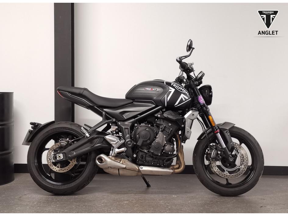 TRIUMPH TRIDENT 660 2022